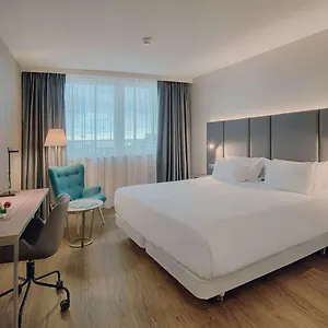 Nh Toulouse Airport 4*, Blagnac Frankrike